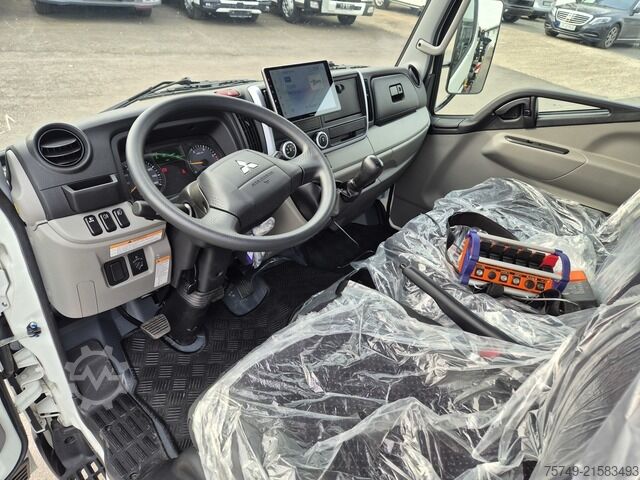 Pick-up van Fuso 3S15 Alu Pritsche 2.80 Ladekran Funk sofort verfügbar!