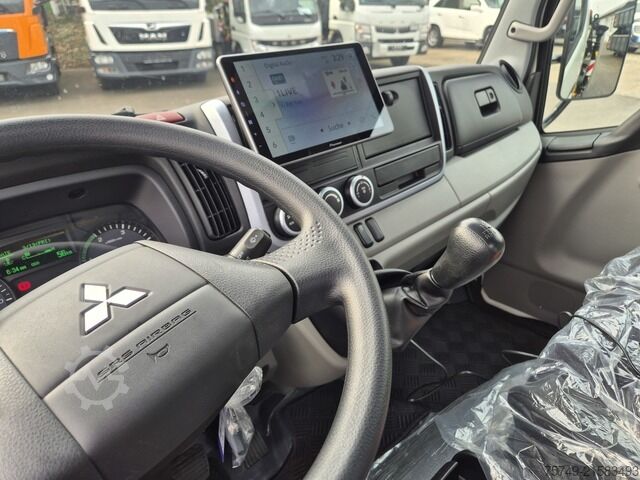 Pick-up van Fuso 3S15 Alu Pritsche 2.80 Ladekran Funk sofort verfügbar!