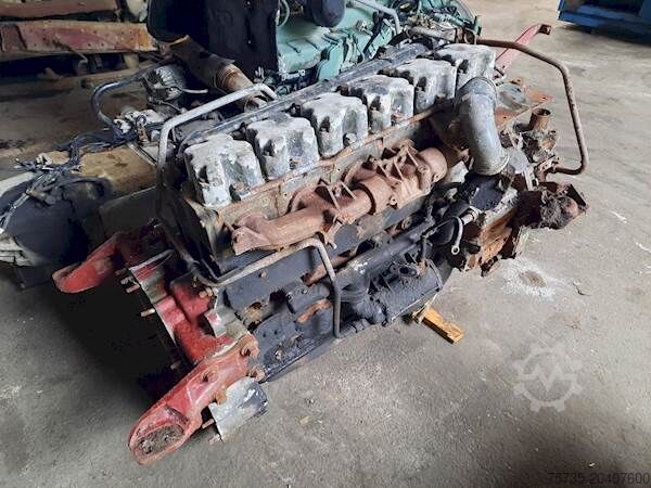 Motor RENAULT 6 CILINDER