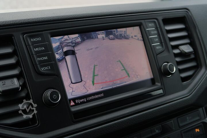 Carrinha de tejadilho alto Volkswagen Crafter 35 2.0 TDI L3H3 AUT/ LED/ CAMERA/ ACC/ ...