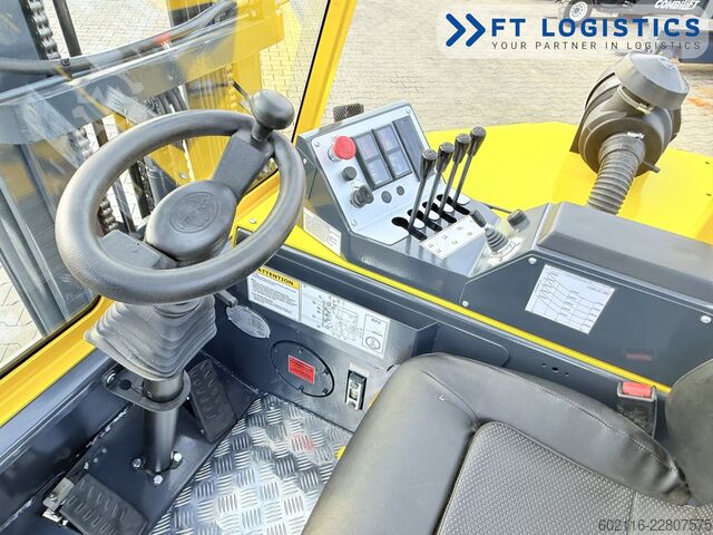τετραπλής κατεύθυνσης περονοφόρο όχημα Combilift CB3000 GAS TRIPLEX 4900 FREE-LIFT