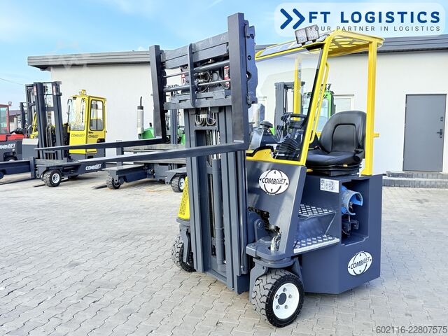 τετραπλής κατεύθυνσης περονοφόρο όχημα Combilift CB3000 GAS TRIPLEX 4900 FREE-LIFT