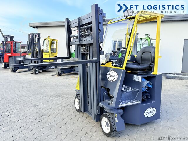 τετραπλής κατεύθυνσης περονοφόρο όχημα Combilift CB3000 GAS TRIPLEX 4900 FREE-LIFT