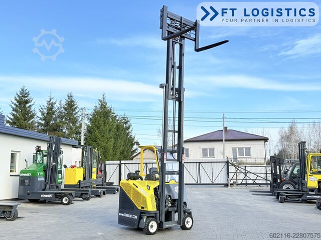 τετραπλής κατεύθυνσης περονοφόρο όχημα Combilift CB3000 GAS TRIPLEX 4900 FREE-LIFT