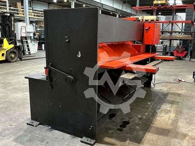 Nożyce gilotynowe Amada GPN 630 Amada GPN 630