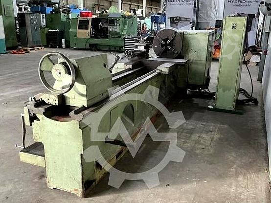 Tornos horizontales TOS SUS-63 x 3000mm TOS SUS-63 x 3000mm