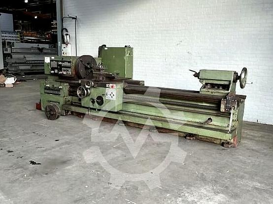 Tornos horizontales TOS SUS-63 x 3000mm TOS SUS-63 x 3000mm