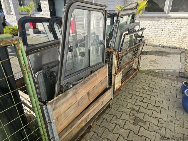 Kabine za viljuškare NISSAN NiSSAN 