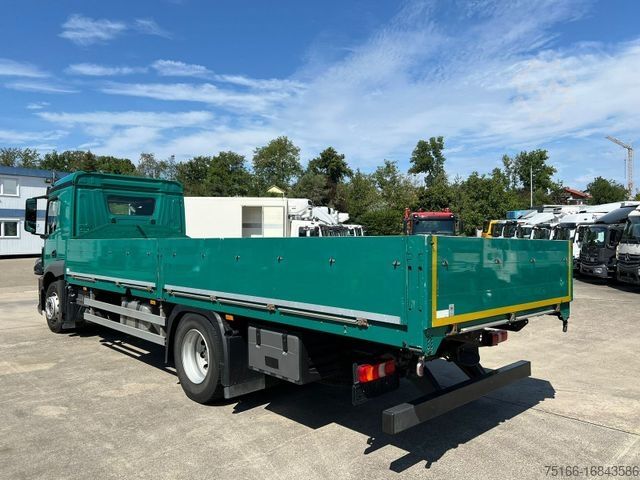 Vrachtauto met open laadbak MERCEDES-BENZ ACTROS 1833 L Pritsche 7,45 m offen*AHK