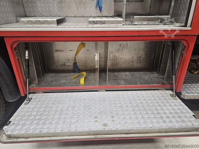 Feuerwehrfahrzeug Mercedes-Benz 1428 AF