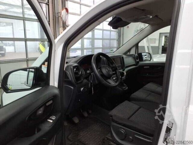 Panelová dodávka Mercedes-Benz Vito 116 CDI Kasten lang Pro Navi Kamera DAB