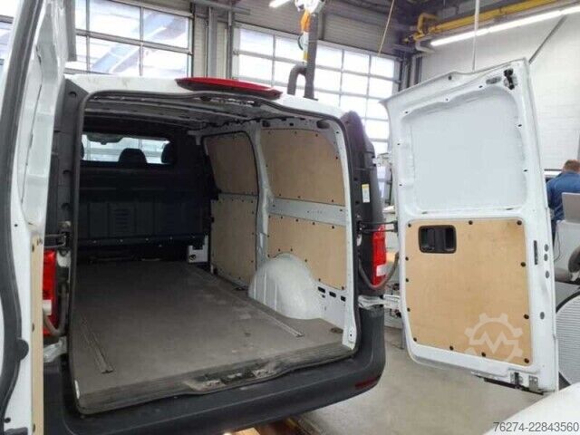 Panelová dodávka Mercedes-Benz Vito 116 CDI Kasten lang Pro Navi Kamera DAB