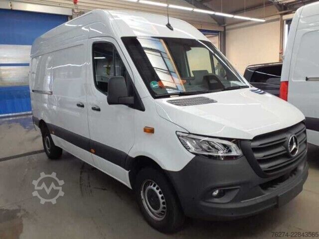 Dodávka s vysokou střechou Mercedes-Benz Sprinter 317 CDI Kasten Hochdach Pro Kamera Navi