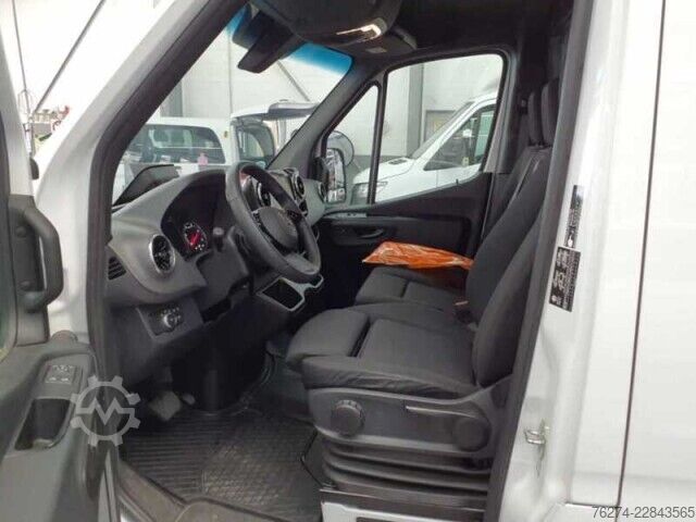 Dodávka s vysokou střechou Mercedes-Benz Sprinter 317 CDI Kasten Hochdach Pro Kamera Navi