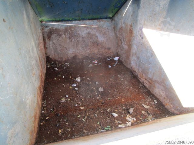 Skip truck Absetz Deckelmulde Container 5qm