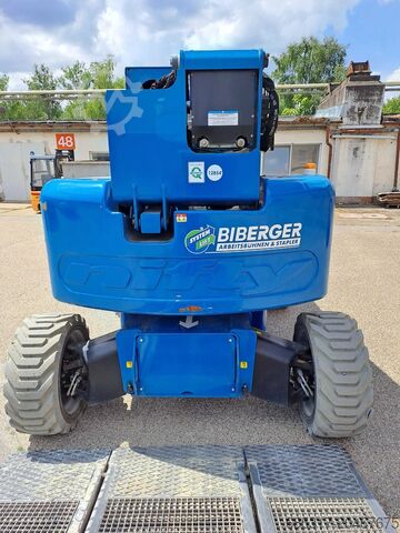 Articulating boom Niftylift HR 28 Hybrid