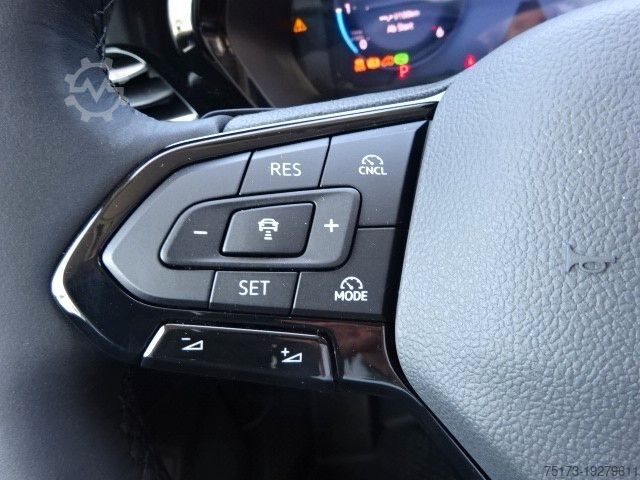 Kastenwagen FORD Transit Connect L1 Limited AT Stndhzg AHK 2xSTür