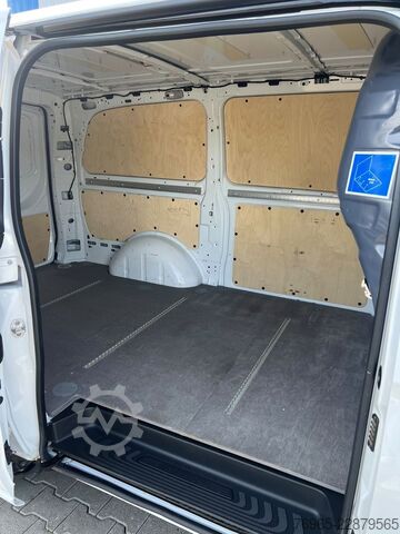 Panel van MERCEDES-BENZ Vito 114 LANG 6G KLIMA TEMPOMAT SITZHEIZUNG PDC