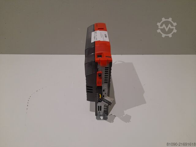 SEW-EURODRIVE inverter 0.75 KVA SEW-EURODRIVE MDX61B0008-5A3-4-00