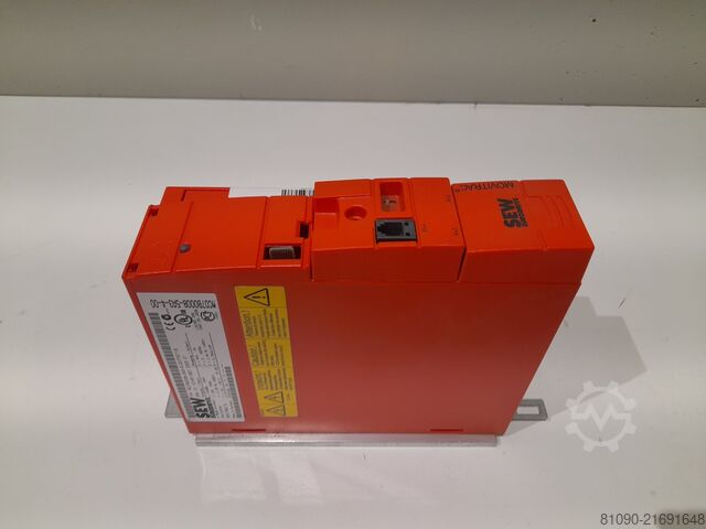 SEW-EURODRIVE MOVITRAC B inverter, 0.75 kW SEW-EURODRIVE MC07B0008-5A3-4-00