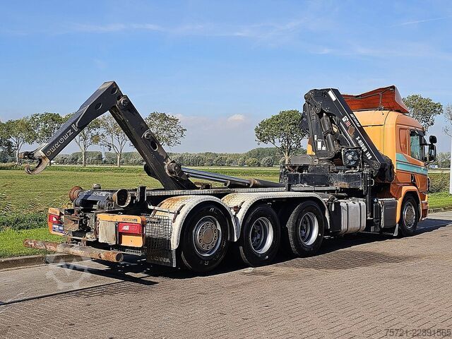 Containertransport (haakarmsysteem) SCANIA P450 8X4*6 HIAB 188-E3