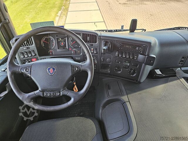 Kampókaros rendszer SCANIA P450 8X4*6 HIAB 188-E3