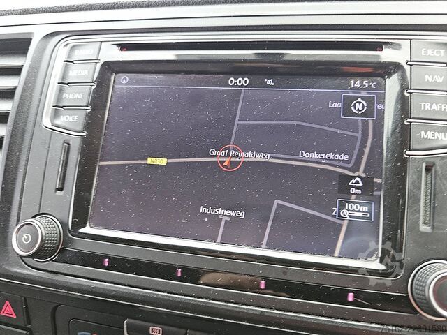 Bakwagen VW TRANSPORTER 2.0 TDI ex-overheid 140 pk