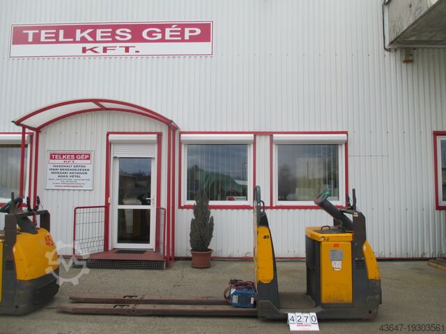 Hochhub-Kommissionierer Jungheinrich ece 220