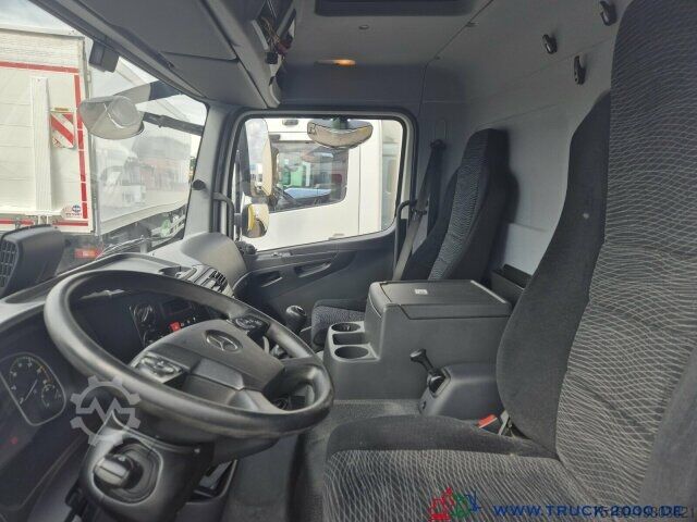 Φορτηγό κουτί (κουρμπαριστό) Mercedes-Benz Atego 1021 7m Koffer LBW 1.5t. nur 188549 KM