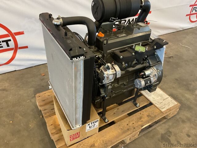 Motore Yanmar 4TNV98