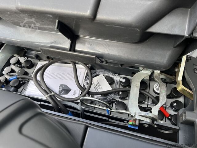 Stivuitor cu stivuitor stand-on Linde D14SP