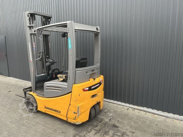 Elektro 3 Rad-Stapler Jungheinrich EFG216k