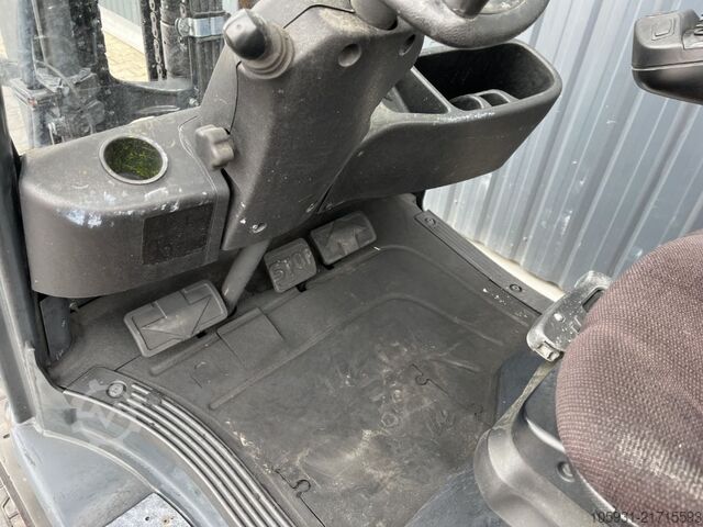 Treibgasstapler Linde H20T-01