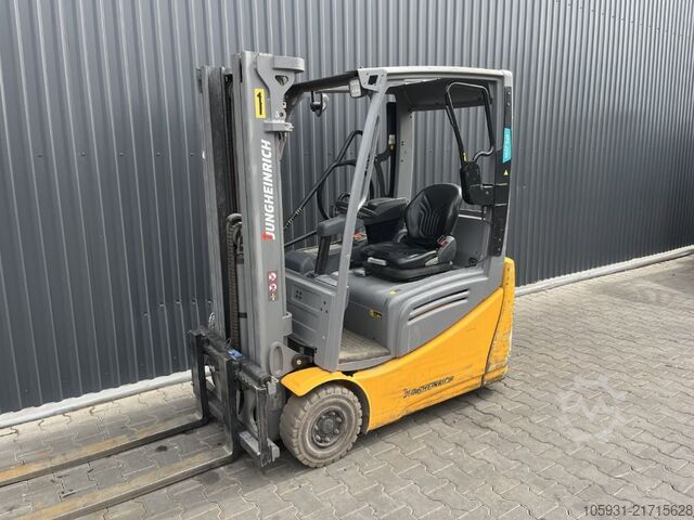 Elektrisk 3 -hjulet gaffeltruck Jungheinrich EFG216k