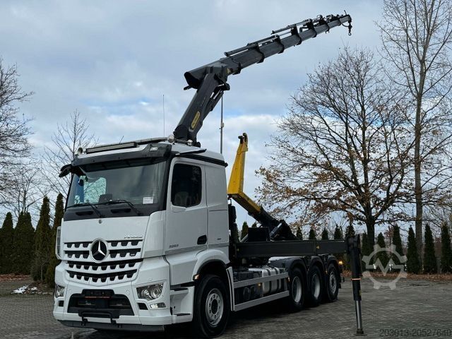 Abrollkipper MERCEDES-BENZ Arocs 3253 8x4 Abrollkipper Kran Palfinger 37002