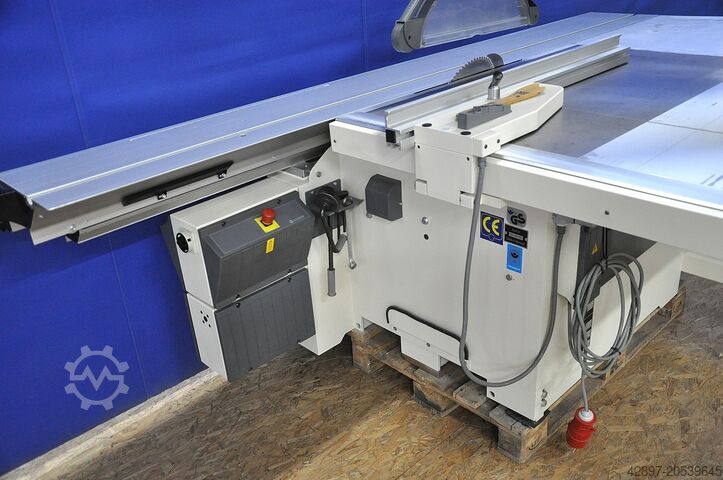 Panel saw with 4 controlled axes Altendorf F45 ELMO IV plus