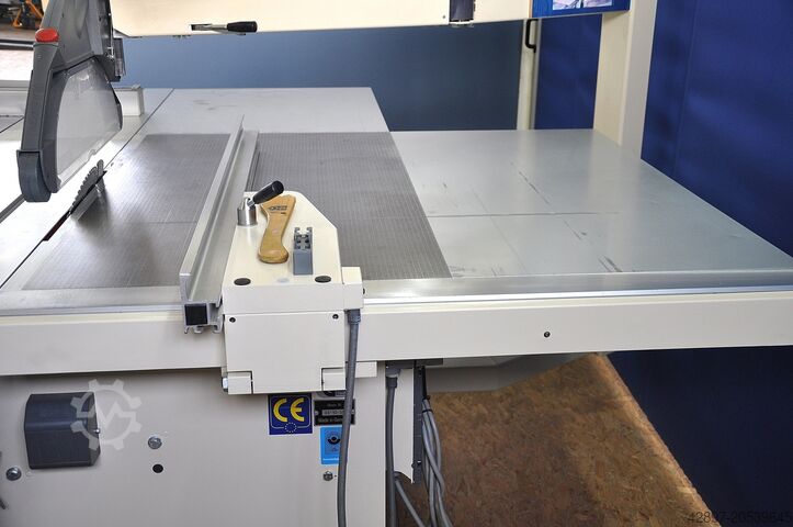 Panel saw with 4 controlled axes Altendorf F45 ELMO IV plus