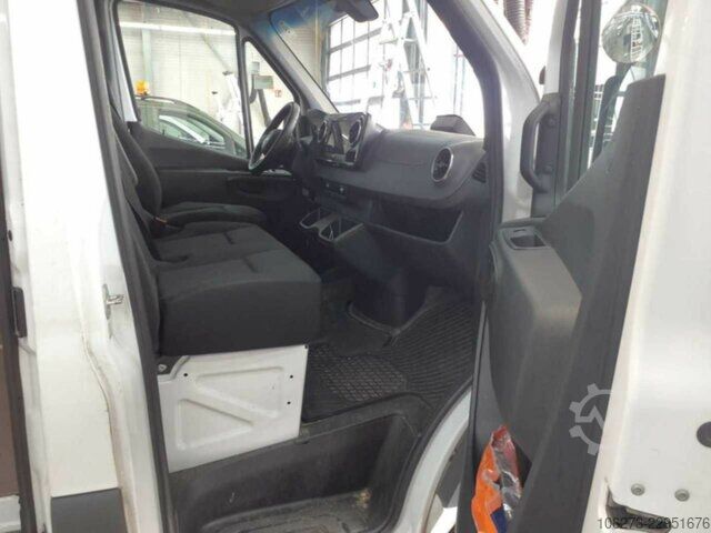 Fourgon Mercedes-Benz Sprinter 317 CDI,L2H2,Automatik,Kamera,Navi