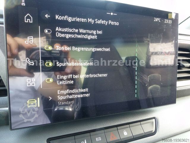 Box van RENAULT NEW Master 2025 Koffer Türen Möbelkoffer