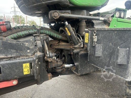 Vehicul forestier JOHN DEERE 1270G HARVESTER 8X8