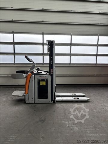 Stivuitor manual Still EXV-SF 14 Li-Ion Still Silber refurbished