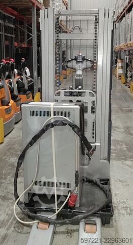 χειροκίνητος παλετοφόρος Still EXV-SF 14 Li-Ion Still Silber refurbished