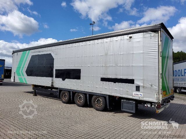 Semi-remorque bâchée Schmitz Cargobull Curtainsider Mega Getränke
