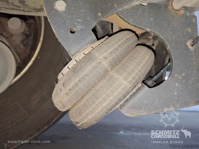 Semi-remorque bâchée Schmitz Cargobull Curtainsider Mega Getränke