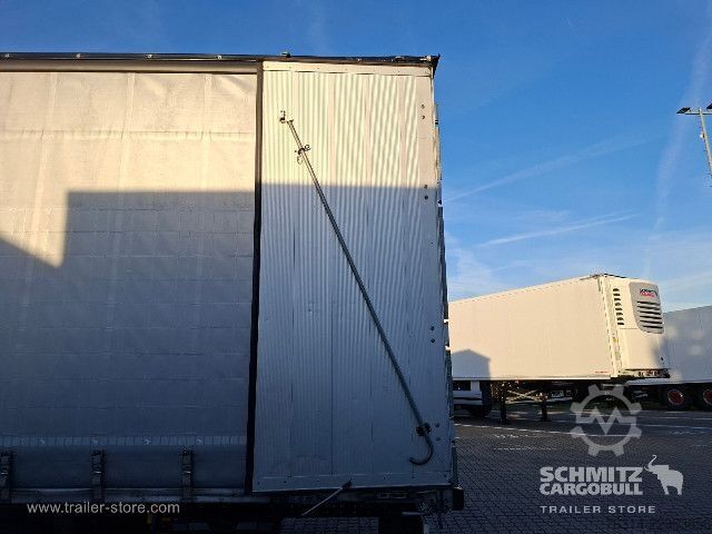Semi-remorque bâchée Schmitz Cargobull Curtainsider Mega Getränke