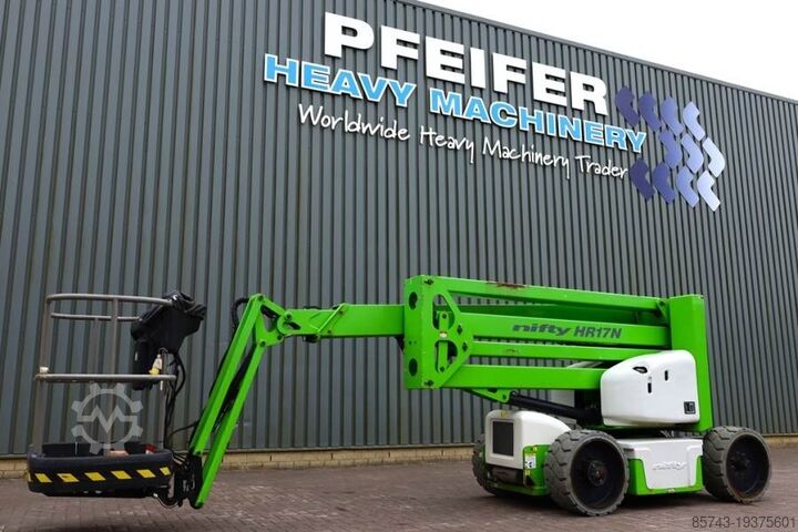 Leddelt teleskopisk arbejdsplatform Niftylift HR17N Hybrid MK3 Hybrid Battery & Diesel, 17m Work