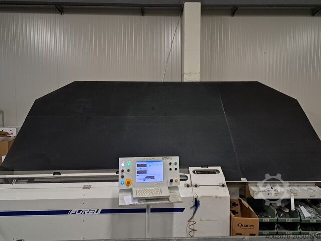 μηχάνημα για παραγωγή υαλοπετάσματος Forel PBN 6.32