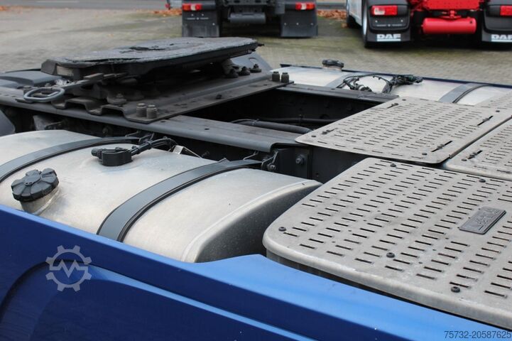 Cap tractor standard Daf 480 SSC Retarder Kühlbox 2 Tanks Standklima