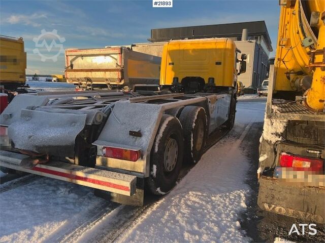 Kabinli şasi Scania P420 6x2 chassis w/ Tipper and defective gearbox