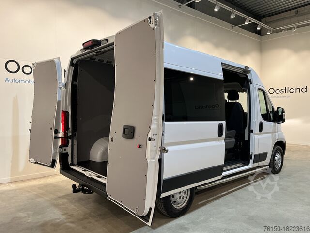Bestelwagen dubbele cabine Peugeot Boxer 2.2 BlueHDi 120 PK L2H2 DC Dubbel Cabine ...